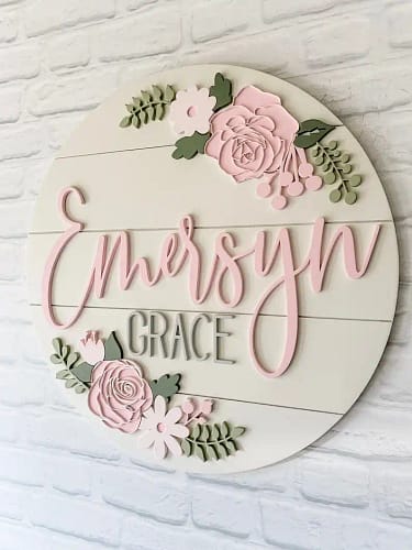 Custom Wood Baby Name Sign, Round Sign, Floral Shiplap - Etsy